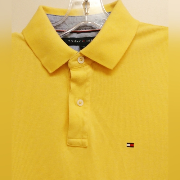 Tommy Hilfiger Men's Polo Custom Fit Yellow Shirt Size Medium - Picture 3 of 7